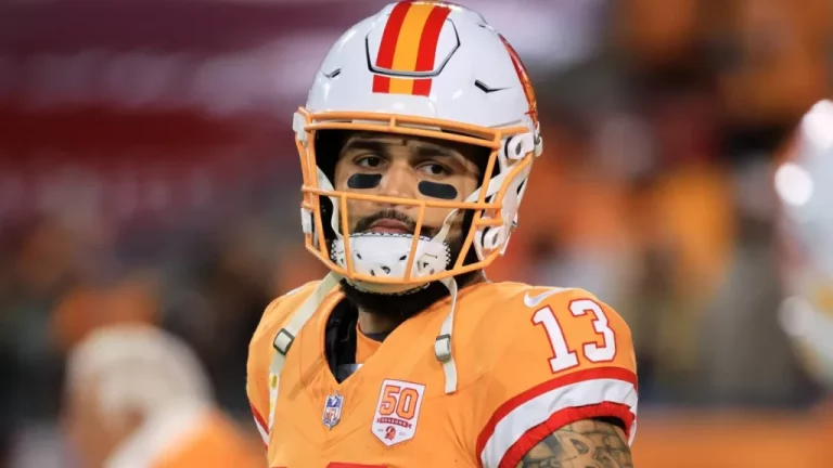 Mike Evans